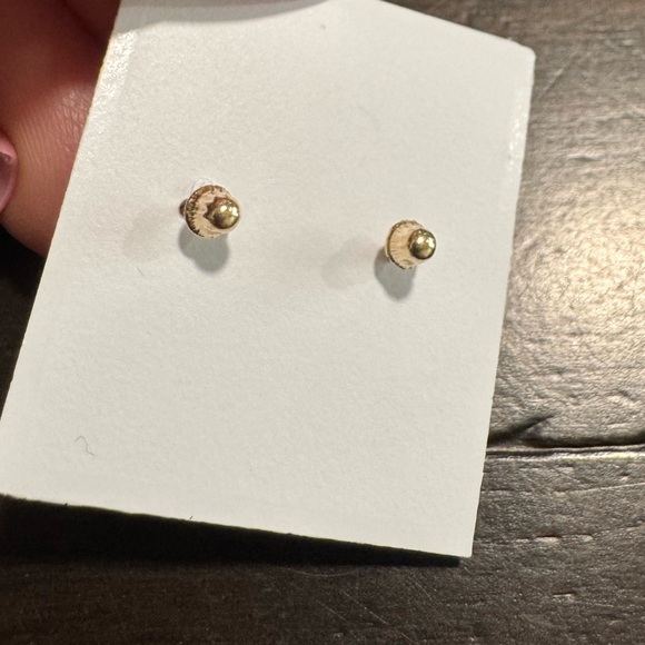 Sunflower Stud Earrings 14k gold